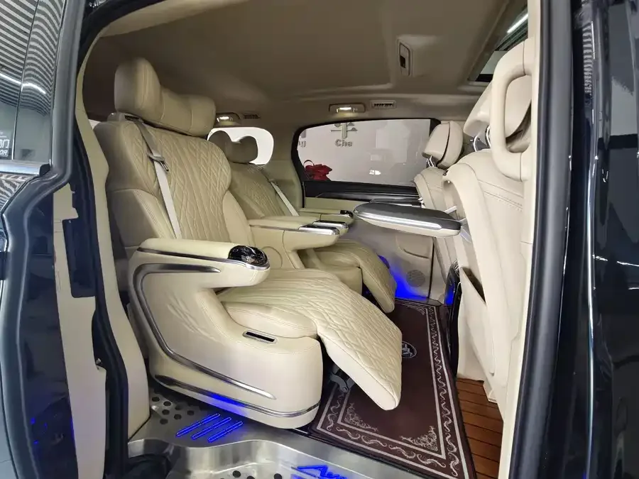 Buick GL8 2023 ES Lu Zun Premium Edition 2023 — миниатюра 5