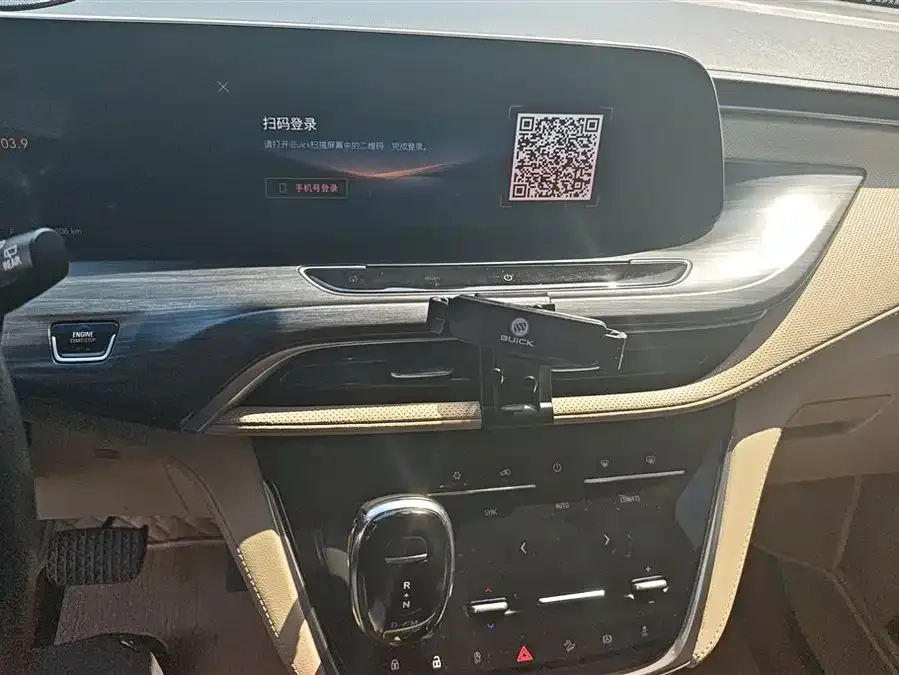 Buick GL8 2023 ES Lu Zun Premium Edition 2023 — миниатюра 4