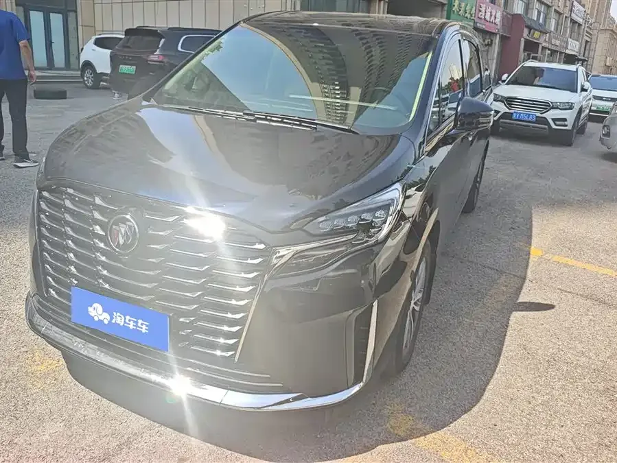 Buick GL8 2023 ES Lu Zun Premium Edition 2023 — фото 1, купить с доставкой в Москву