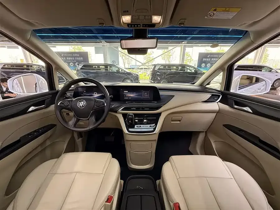 Buick GL8 2023 ES Lu Zun Premium Edition 2024 — миниатюра 2