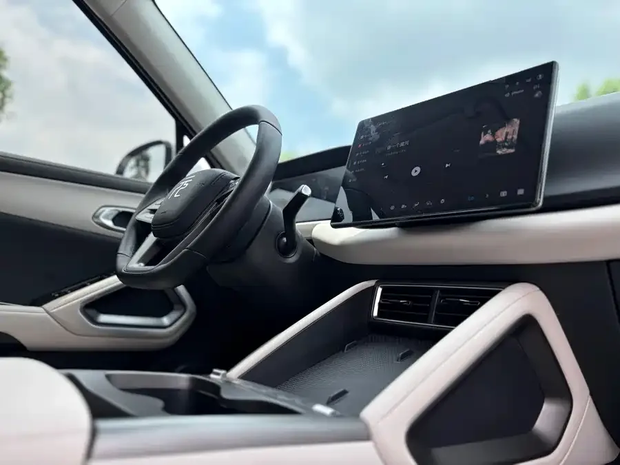 BYD Yuan Up Yuan UP 2025 Smart Driving Edition 401KM Vitality Edition 2025 — миниатюра 5