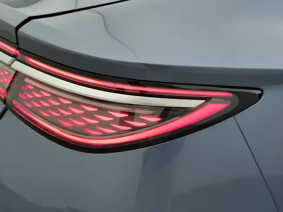 BYD seal 07 DM-i Seal 07 DM-i 2025 DM-i 1.5L 125km Luxury 2025 — миниатюра 4