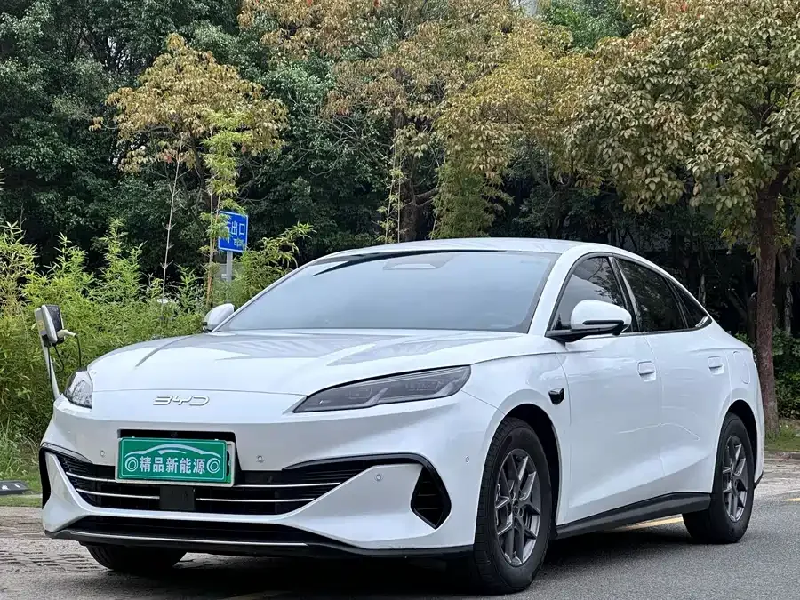 BYD Seal 06 2025