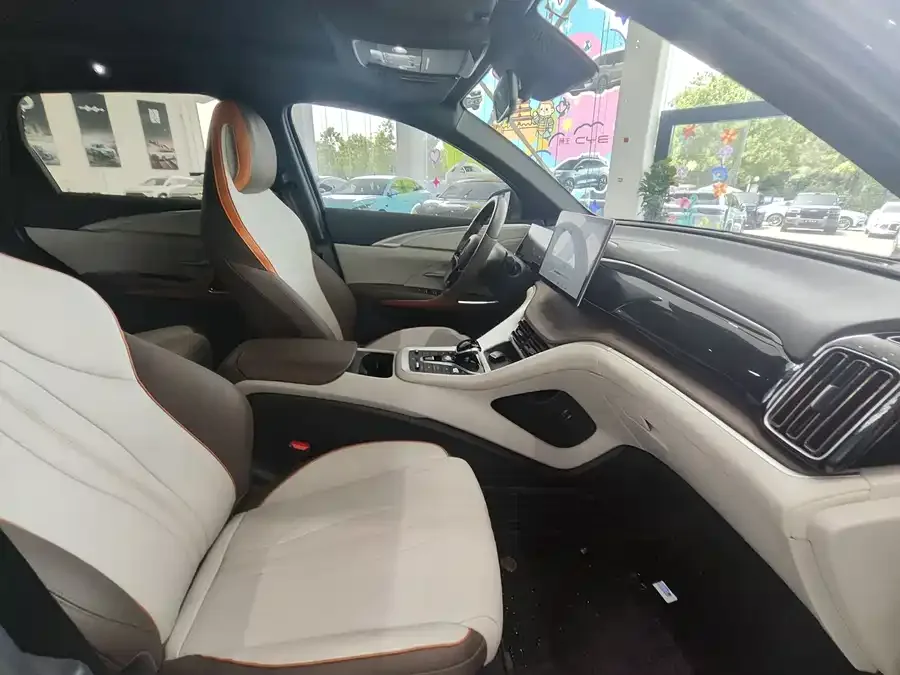 BYD Song Pro New Energy Song Pro New Energy 2022 DM-i 110km Flagship Model 2023 — миниатюра 3