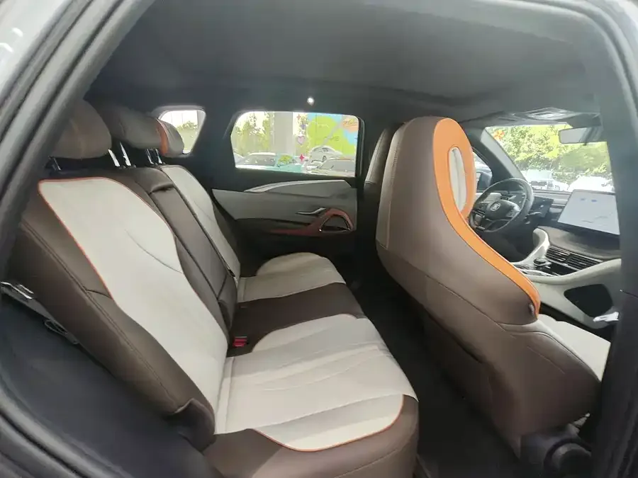 BYD Song Pro New Energy Song Pro New Energy 2022 DM-i 110km Flagship Model 2023 — миниатюра 5