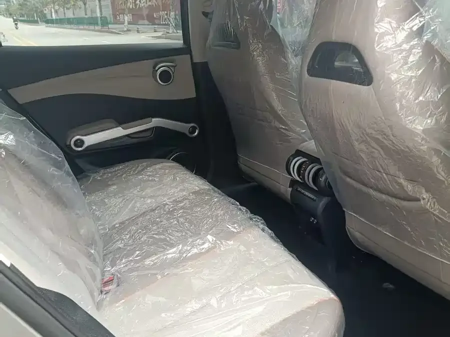 BYD Yuan Plus Yuan PLUS 2024 Honor Edition 510KM Leading Edition 2024 — миниатюра 2