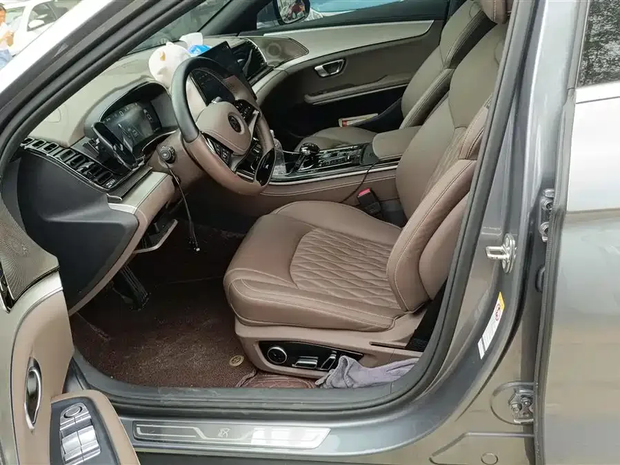 BYD Second-hand Han 2025 EV 506KM Premium Edition 2025 — миниатюра 3