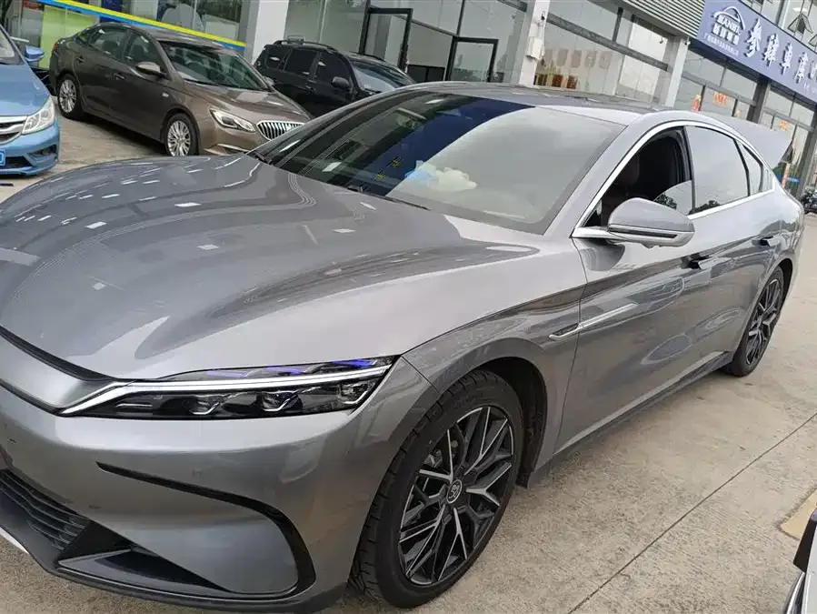 BYD Second-hand Han 2025 EV 506KM Premium Edition 2025 — фото 1, купить с доставкой в Москву