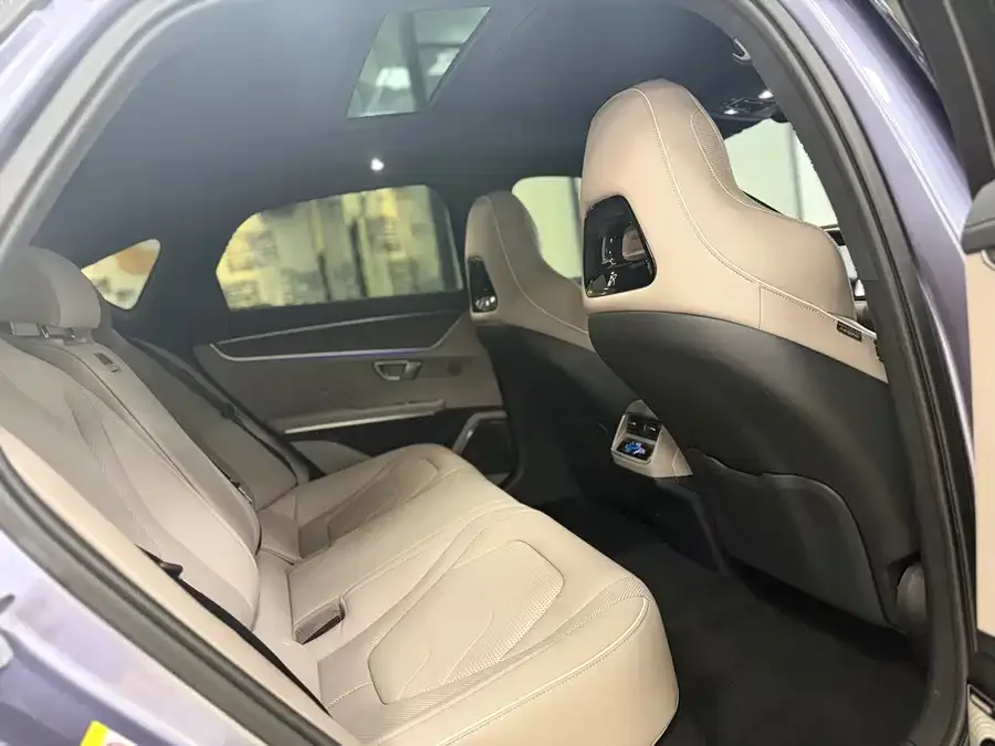 BYD Second-hand Han 2024 EV Honor Edition 610KM 4WD God's Eye Smart Driving Edition 2024 — миниатюра 4