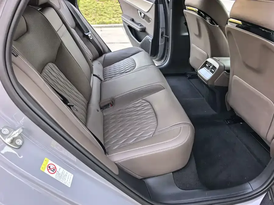 BYD Second-hand Han 2025 DM-i Intelligent Driving Edition 125KM LiDAR Flagship Model 2025 — миниатюра 3