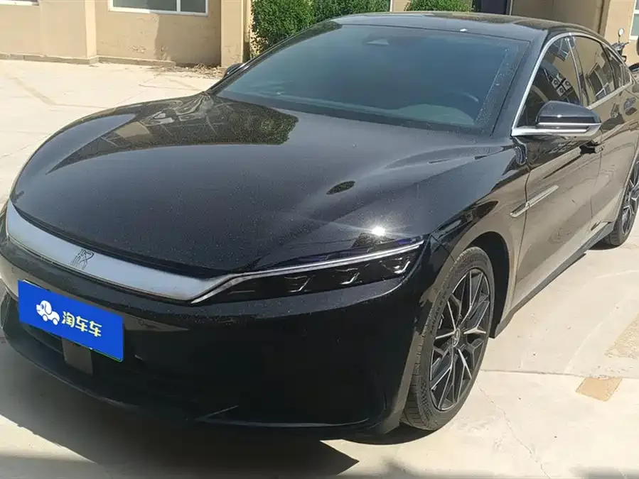 BYD Second-hand Han 2025 DM-i 125KM Premium Edition 2024 — фото 1, купить с доставкой в Москву