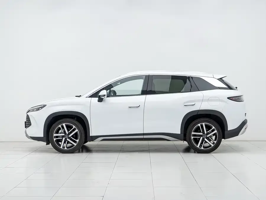 BYD Song L DM-i Song L DM-i 2024 112km Surpassing Edition 2025 — миниатюра 4