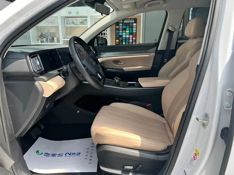 BYD Song Pro New Energy Song Pro New Energy 2025 Second Generation DM-i 75KM Leading Model 2025 — миниатюра 5