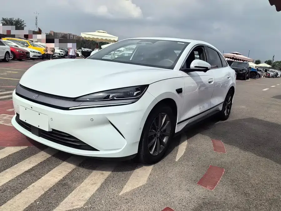BYD Qin L 2025