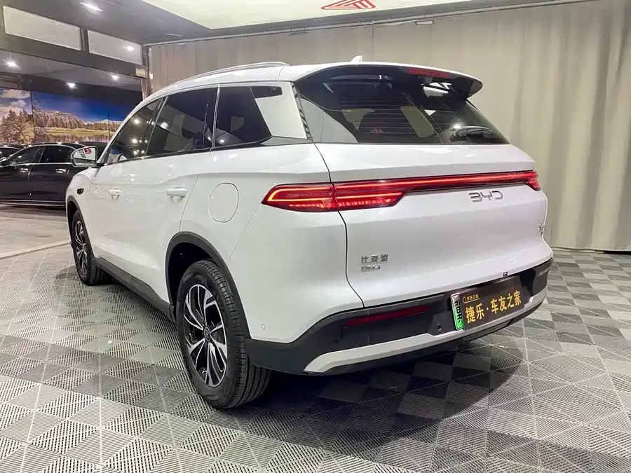 BYD Song Pro New Energy Song Pro New Energy 2025 Second Generation Intelligent Driving Edition DM-i 75KM Leading Edition 2025 — миниатюра 2