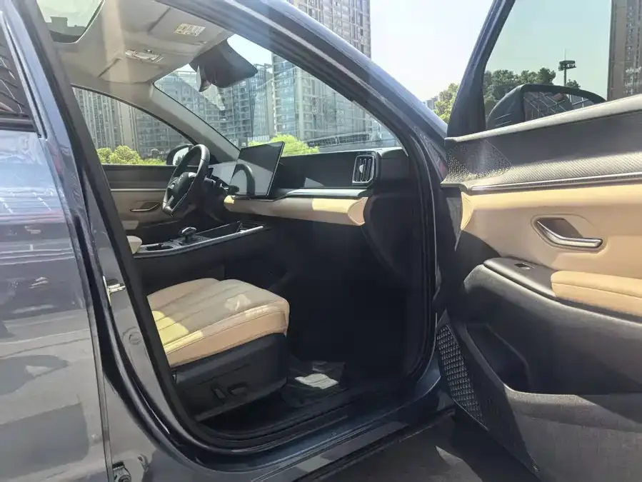 BYD Song Pro New Energy Song Pro New Energy 2025 Second Generation DM-i 115KM Excellence Edition 2025 — миниатюра 5