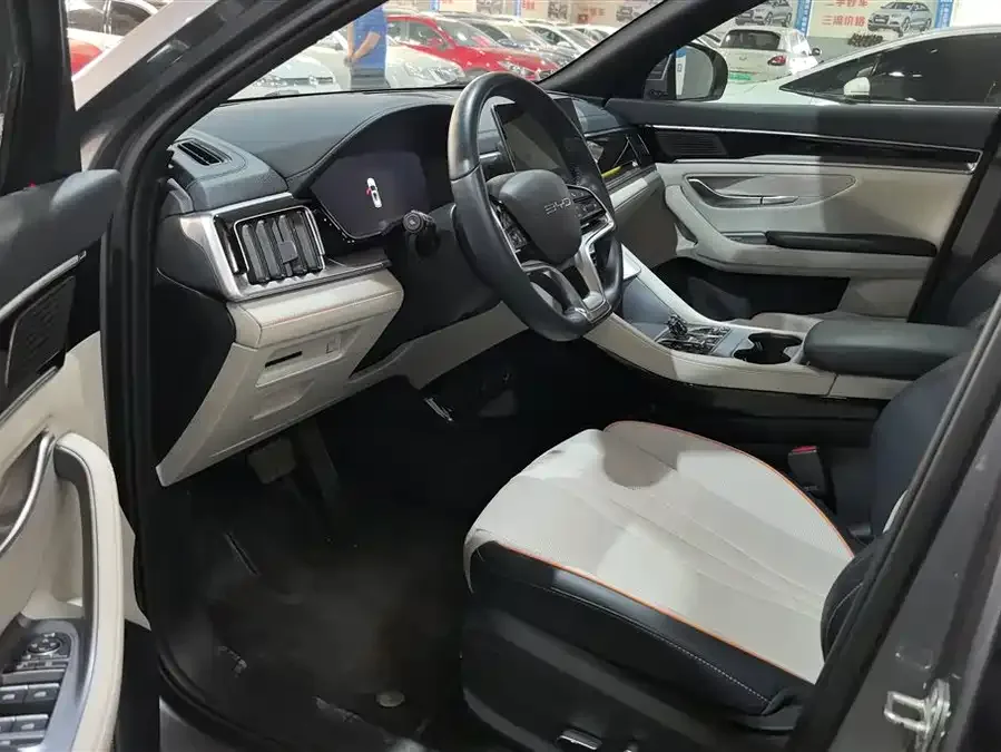 BYD Song PLUS New Energy Song PLUS New Energy 2023 Champion Edition DM-i 110KM Flagship 2023 — миниатюра 3