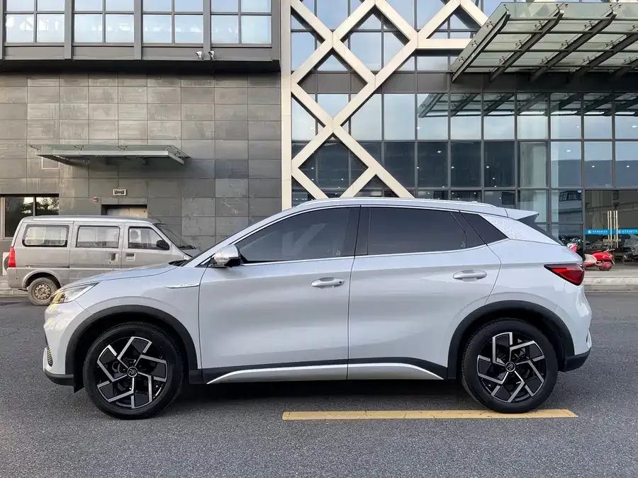 BYD Yuan Plus Yuan PLUS 2022 510KM flagship model 2023 — миниатюра 2