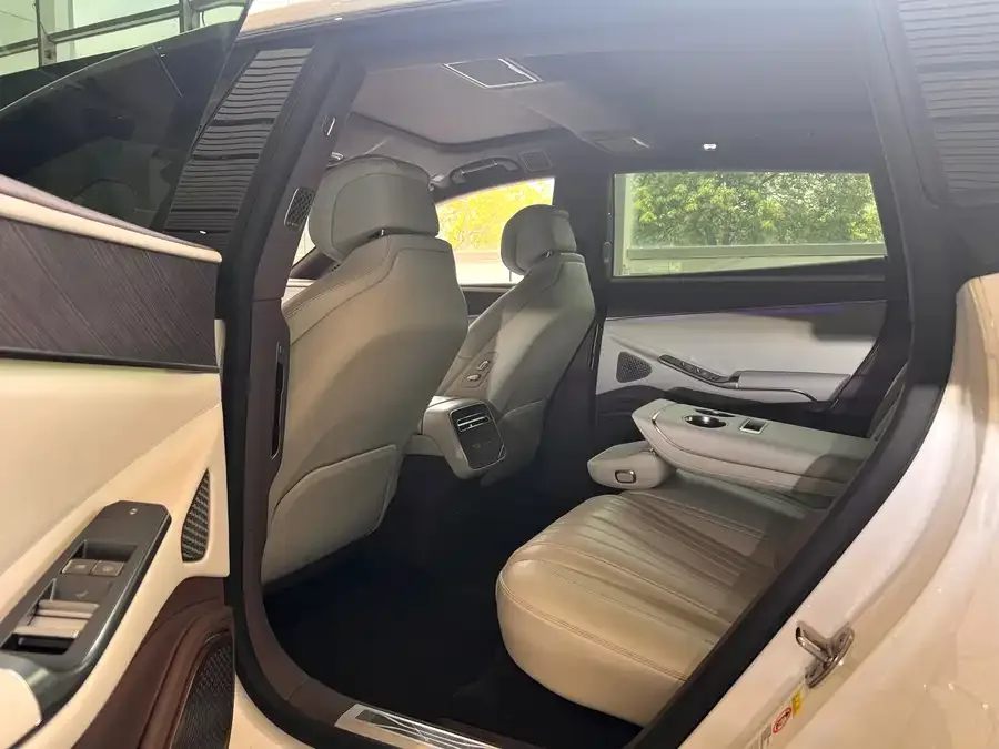 BYD Z9GT BYD Z9GT 2024 1100 4WD Ultra Edition 2024 — миниатюра 2