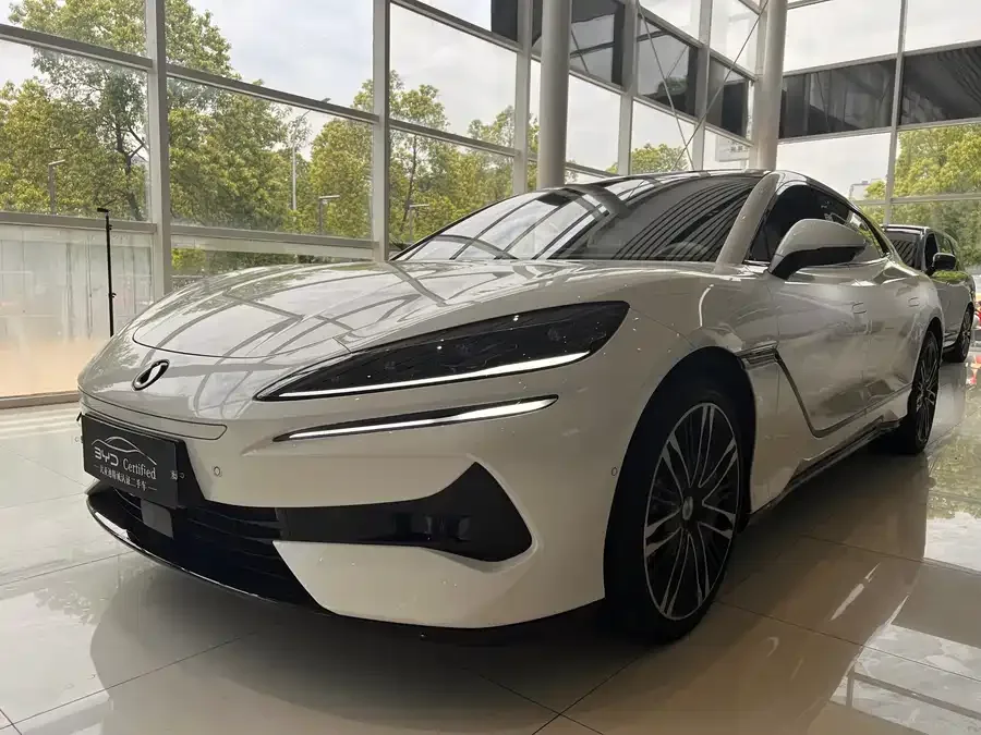 BYD Z9GT 2024