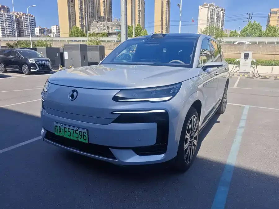 BYD N9 2025