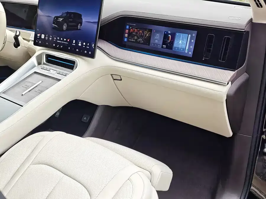BYD N9 Denza N9 2025 flagship model 2025 — миниатюра 5
