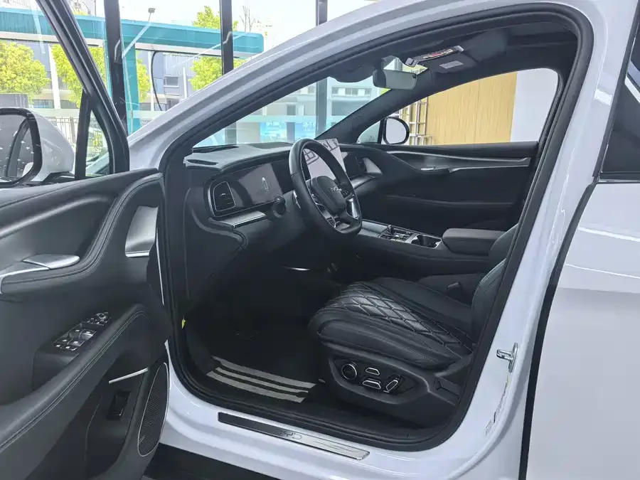 BYD Sea Lion 07 EV Sea Lion 07 EV 2024 610 Intelligent Navigation Edition 2024 — миниатюра 4