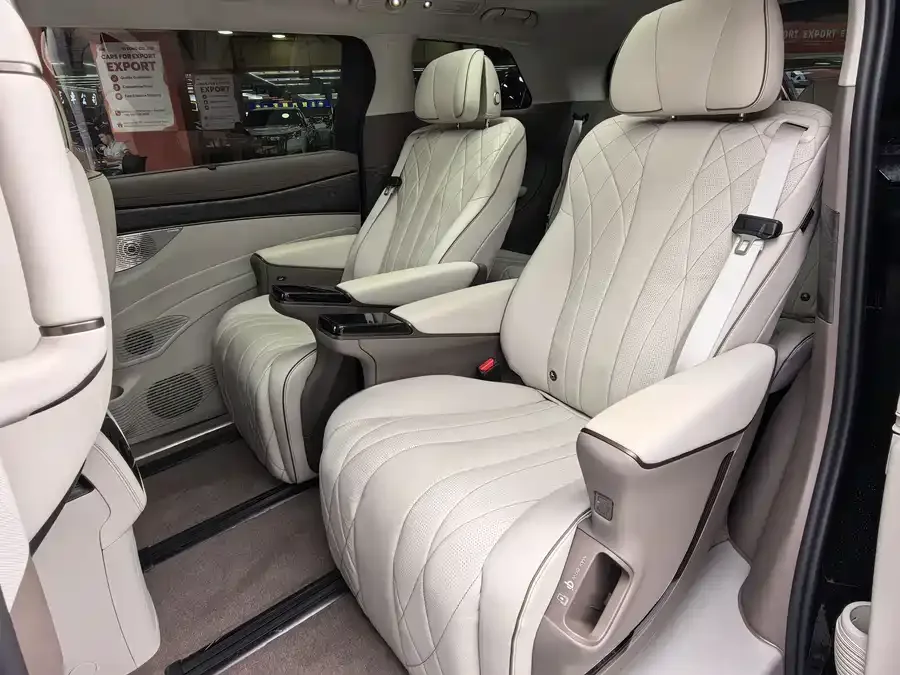 BYD D9 DENZA D9 2022 DM-i 1040 Premium Edition 2023 — миниатюра 4