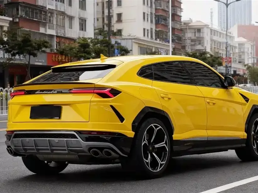 Lamborghini Urus Urus 2021 4.0T V8 2022 — миниатюра 2