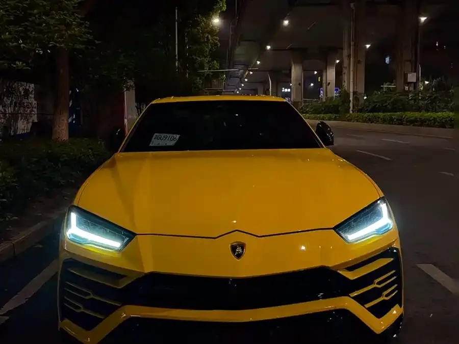Lamborghini Urus Urus 2021 4.0T V8 2022 — миниатюра 3