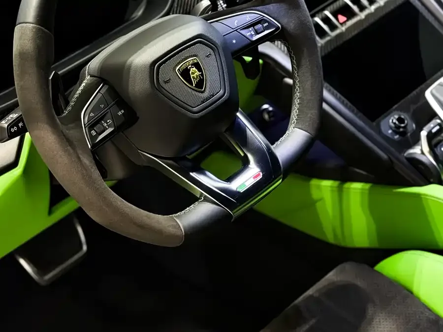 Lamborghini Urus Urus 2021 4.0T V8 2023 — миниатюра 5
