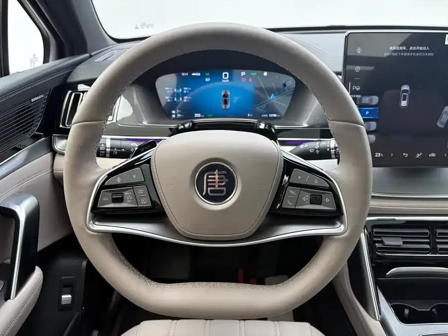 BYD Tang New Energy Tang New Energy 2025 DM-i Intelligent Driving Edition 115KM Premium Edition 2025 — миниатюра 3