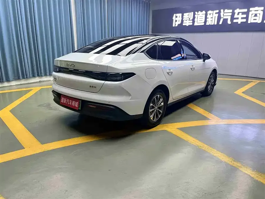 BYD seal 05 DM-i Seal 05 DM-i 2025 DM-i Intelligent Driving Edition 55KM Luxury Model 2025 — миниатюра 3