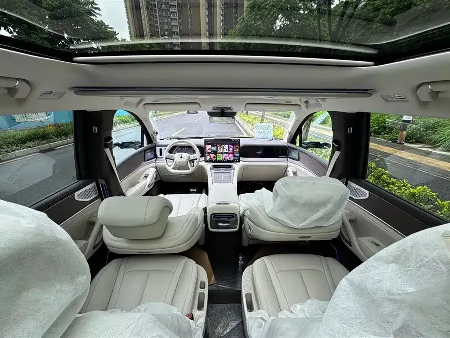 BYD N9 Denza N9 2025 flagship model 2025 — миниатюра 5