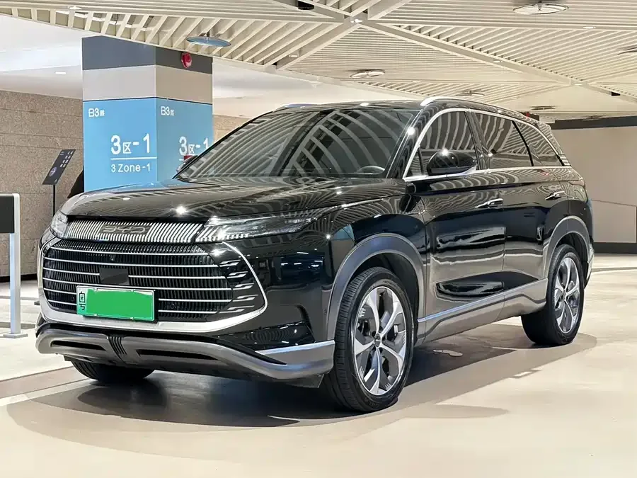 BYD frigate 07 Frigate 07 2023 DM-i 205KM Flagship 2023 — фото 1, купить с доставкой в Москву