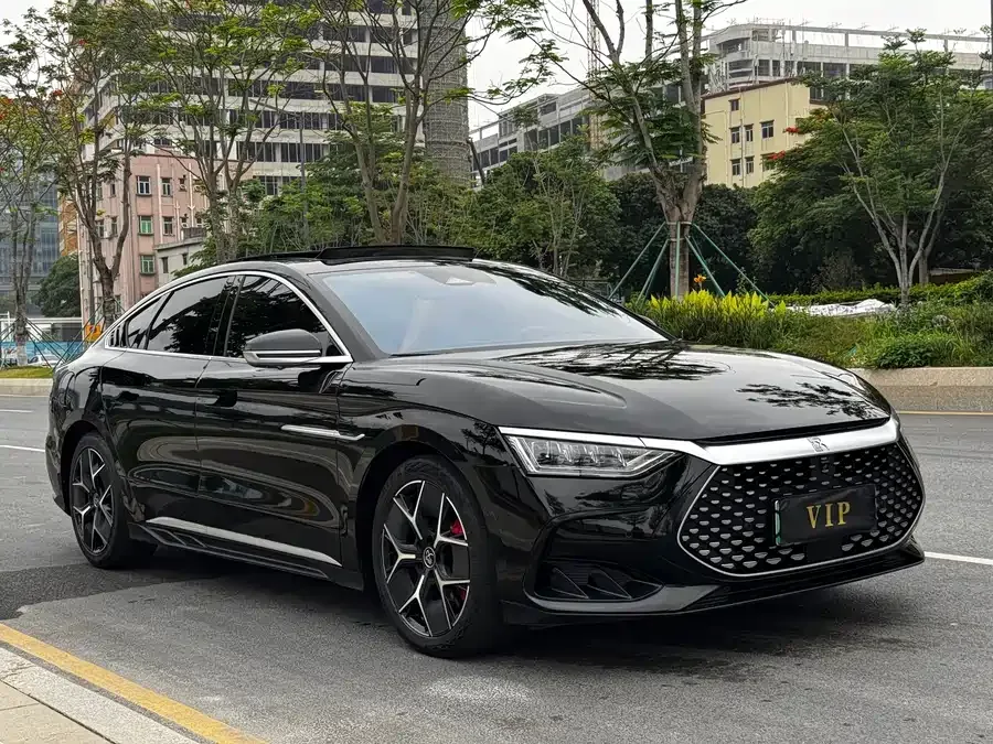 BYD Second-hand Han 2022 DM-i 242KM Flagship 2023 — миниатюра 2