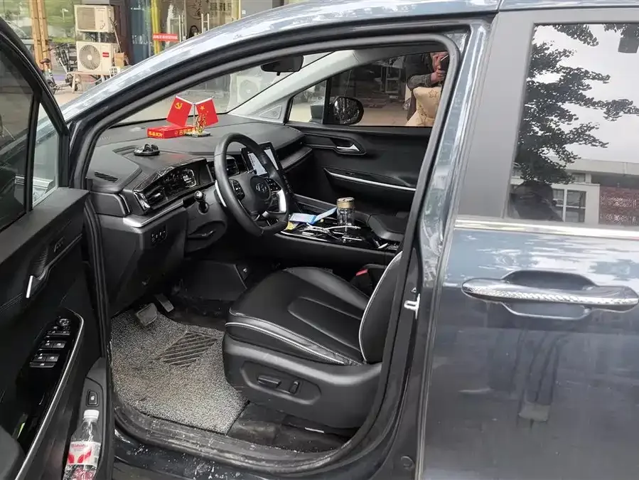 Hyundai Custo Kustu 2024 380TGDi TOP Premium Smart Love Flagship Edition 2025 — миниатюра 3