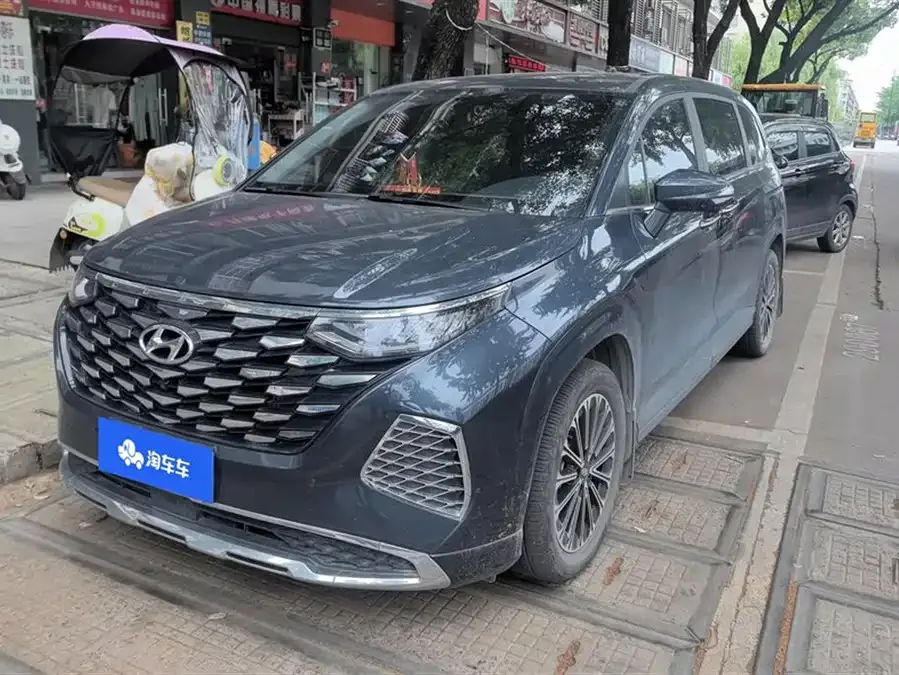 Hyundai Custo 2025