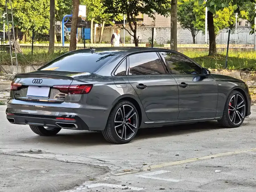 Audi a4 l 2024 45 TFSI quattro premium dynamic model 2025 — миниатюра 2