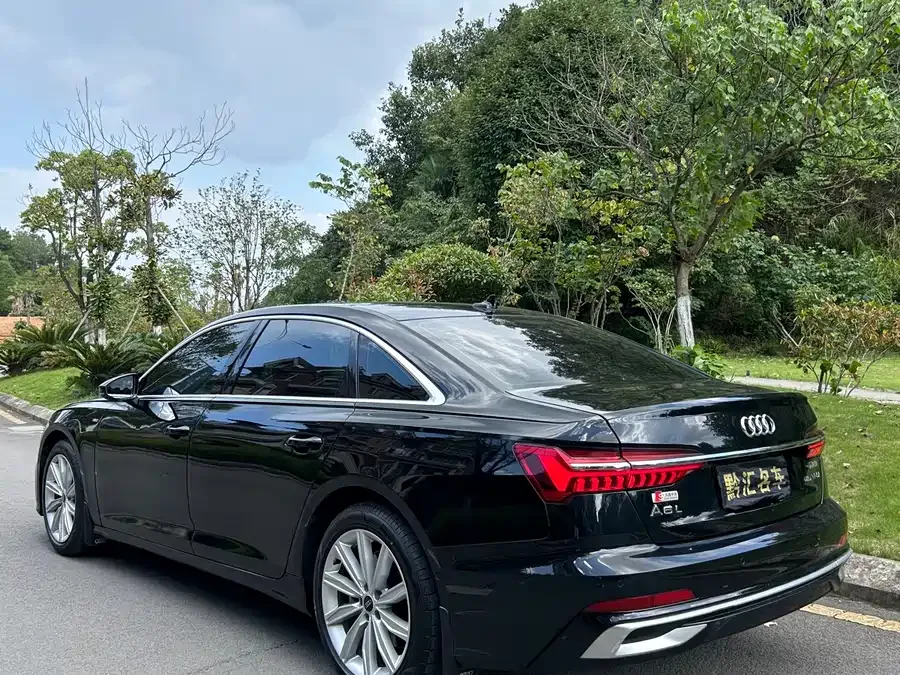 Audi A6L 2024 45 TFSI Premium Dynamic Model 2024 — миниатюра 3