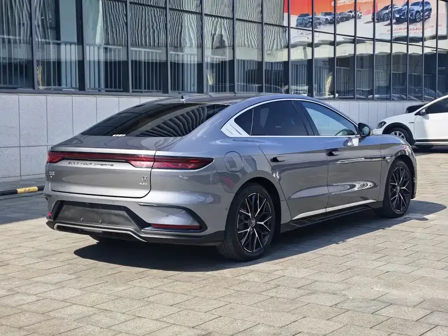 BYD Second-hand Han 2024 EV Honor Edition 610KM 4WD God's Eye Smart Driving Edition 2024 — миниатюра 2