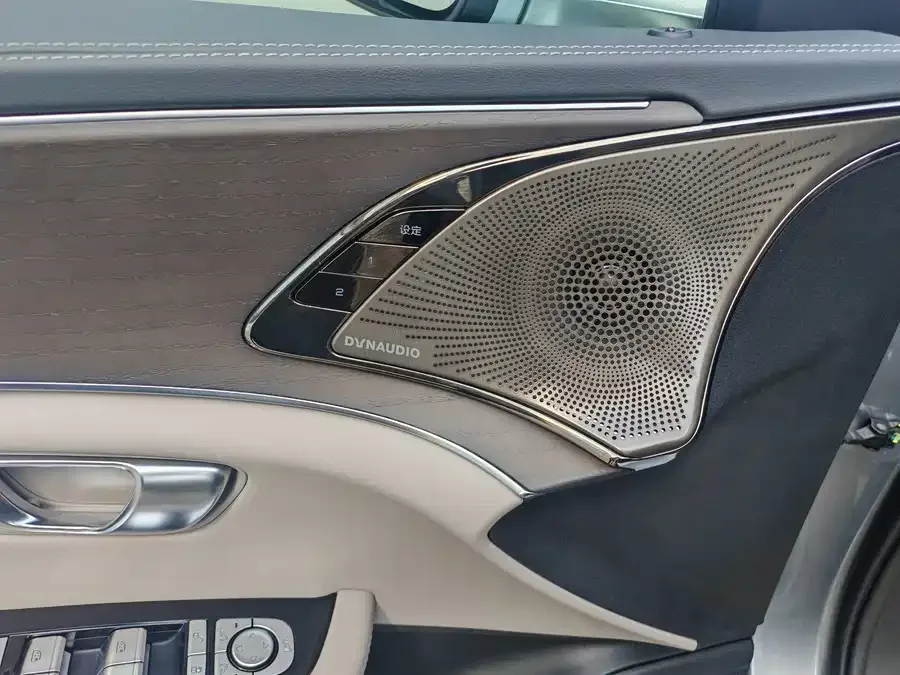 BYD Second-hand Han 2024 EV Honor Edition 610KM 4WD God's Eye Smart Driving Edition 2024 — миниатюра 4