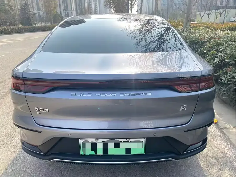 BYD Second-hand Han 2023 EV Champion Edition 605KM Front-wheel Drive Premium 2023 — миниатюра 5