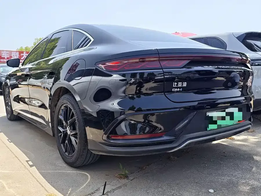 BYD Second-hand Han 2025 DM-i 125KM Comfort Edition 2025 — миниатюра 2