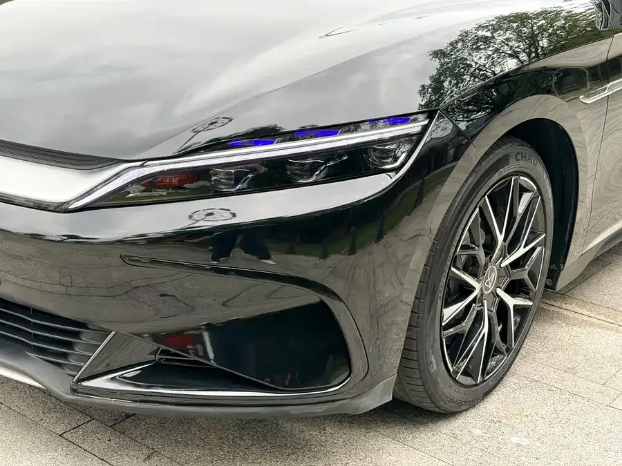 BYD Second-hand Han 2022 EV Genesis Edition 610KM 4WD Premium Edition 2022 — миниатюра 3