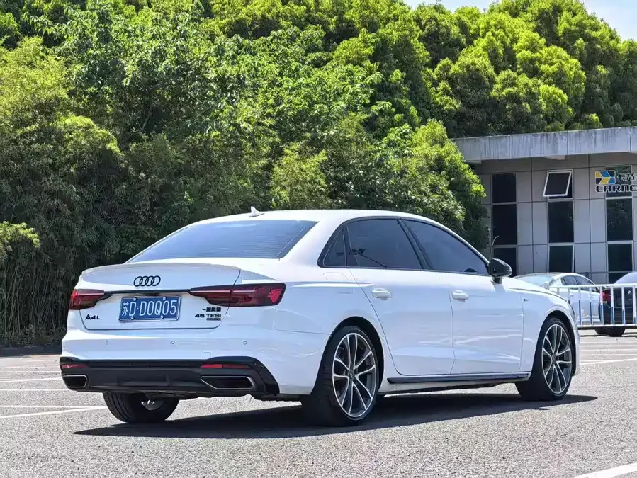 Audi a4 l 2023 40 TFSI quattro luxury and dynamic model 2023 — миниатюра 2