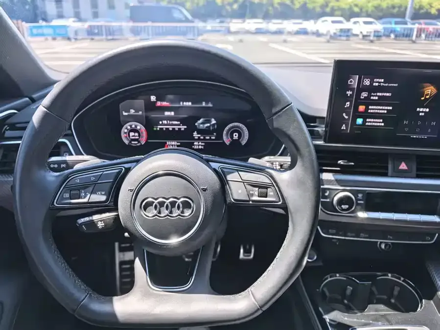 Audi a4 l 2023 40 TFSI quattro luxury and dynamic model 2023 — миниатюра 3