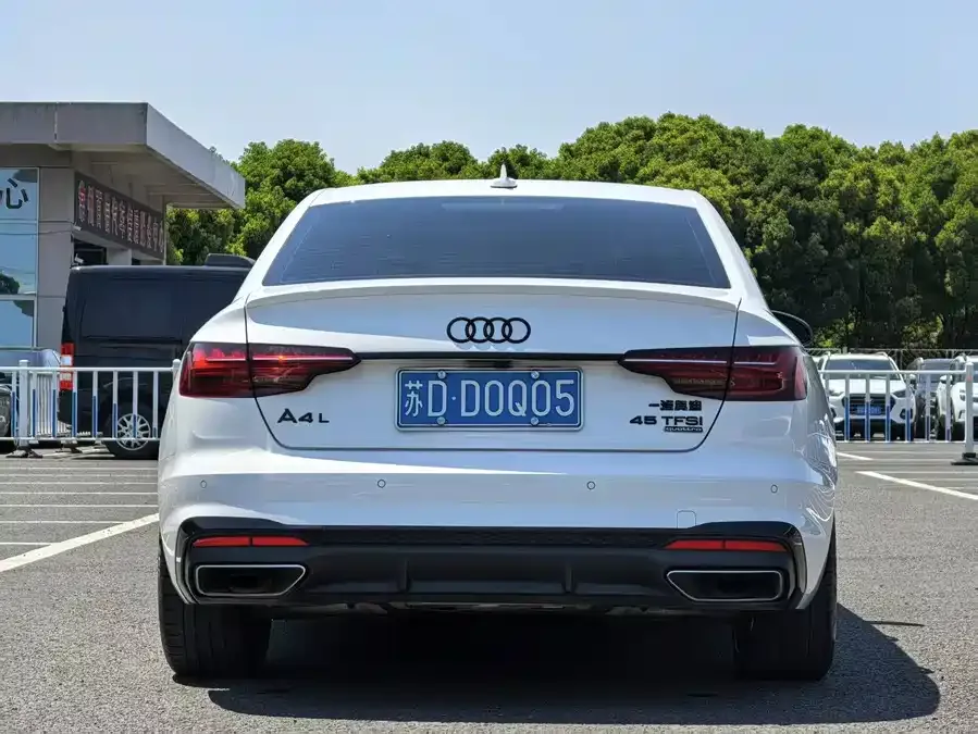 Audi a4 l 2023 40 TFSI quattro luxury and dynamic model 2023 — миниатюра 4