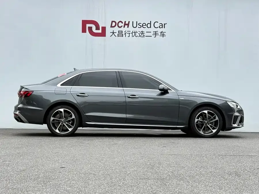 Audi a4 l 2025 2 million units Enjoyable Edition 40 TFSI Fashion Dynamic Edition 2025 — миниатюра 2