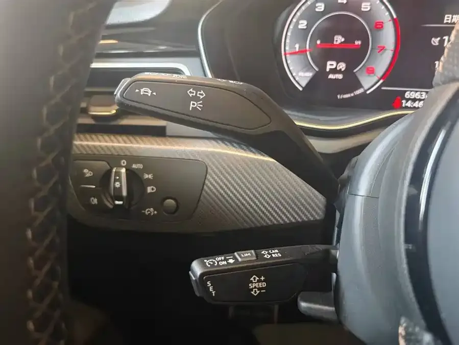 Audi a4 l 2024 40 TFSI quattro RS kit combustion speed type 2024 — миниатюра 5